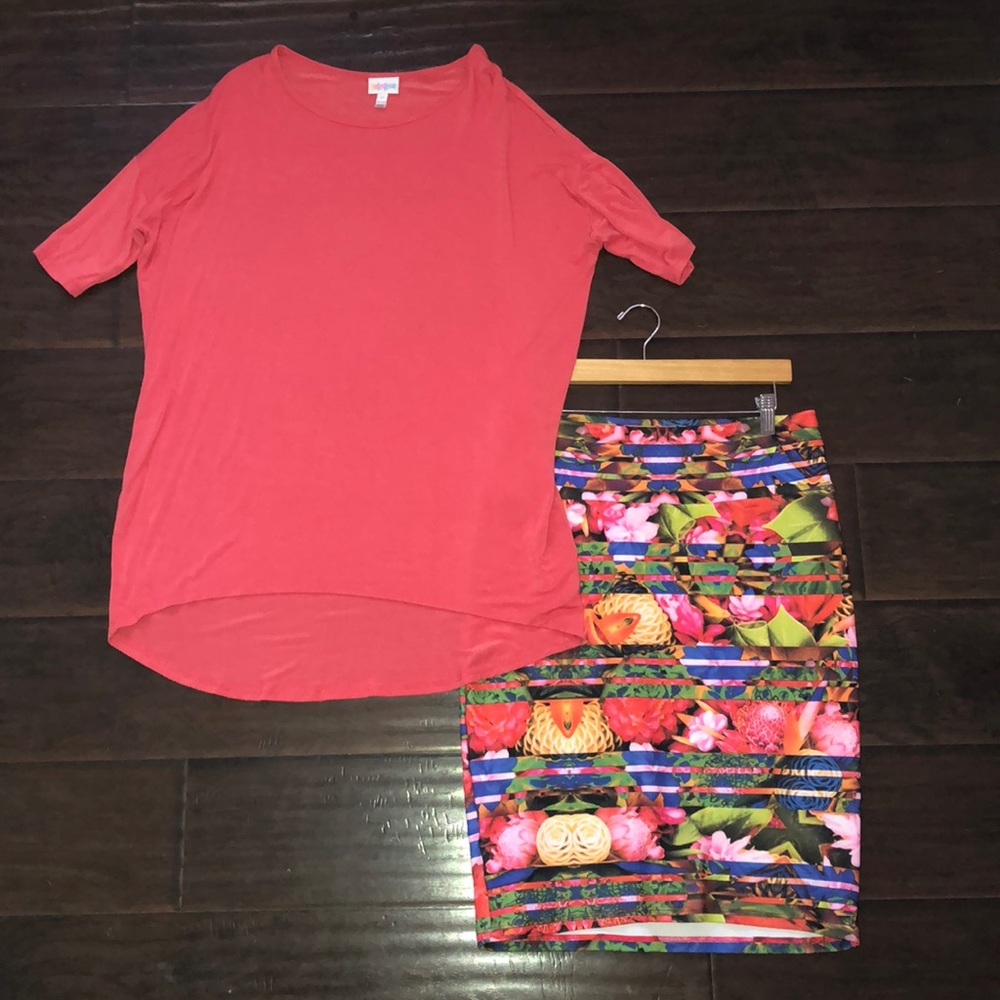 LulaRoe Outfit size Medium Irma Top + Cassie Skirt